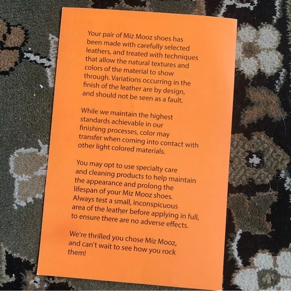 💙💙 Miz Mooz Navy Leather Ankle Boots 💙💙 - Picture 11 of 15